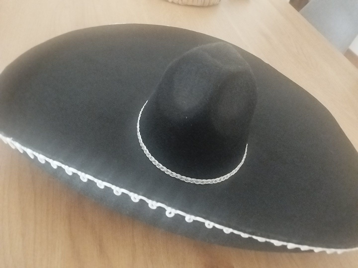 Vendo chapéu de mexicano novo