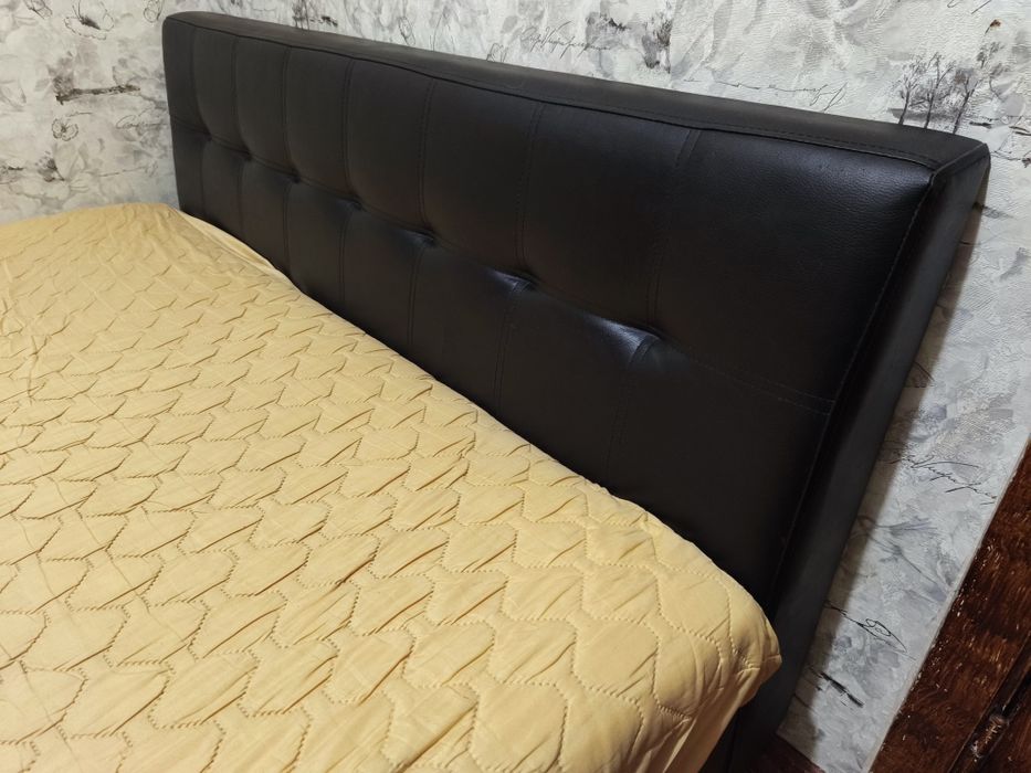 Ліжко двухпальне кровать