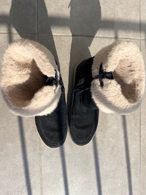 Piękne ocieplane i wodoodporne buty zimowe dla dziewczynki GEOX, 33/34