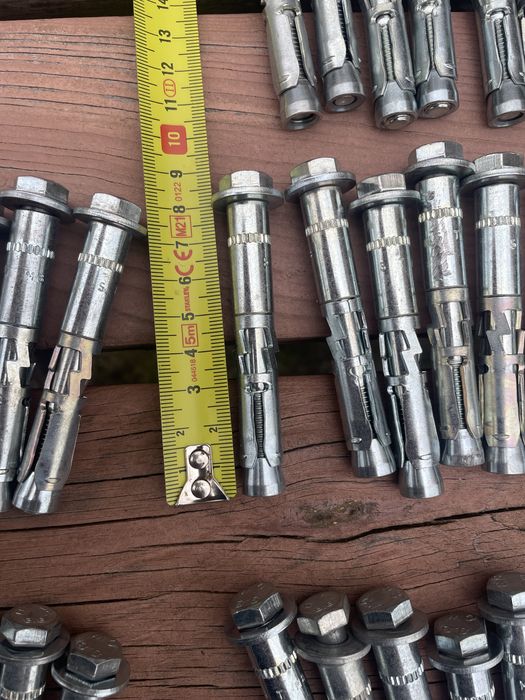 Kotwy do betonu 10x80 50 szt