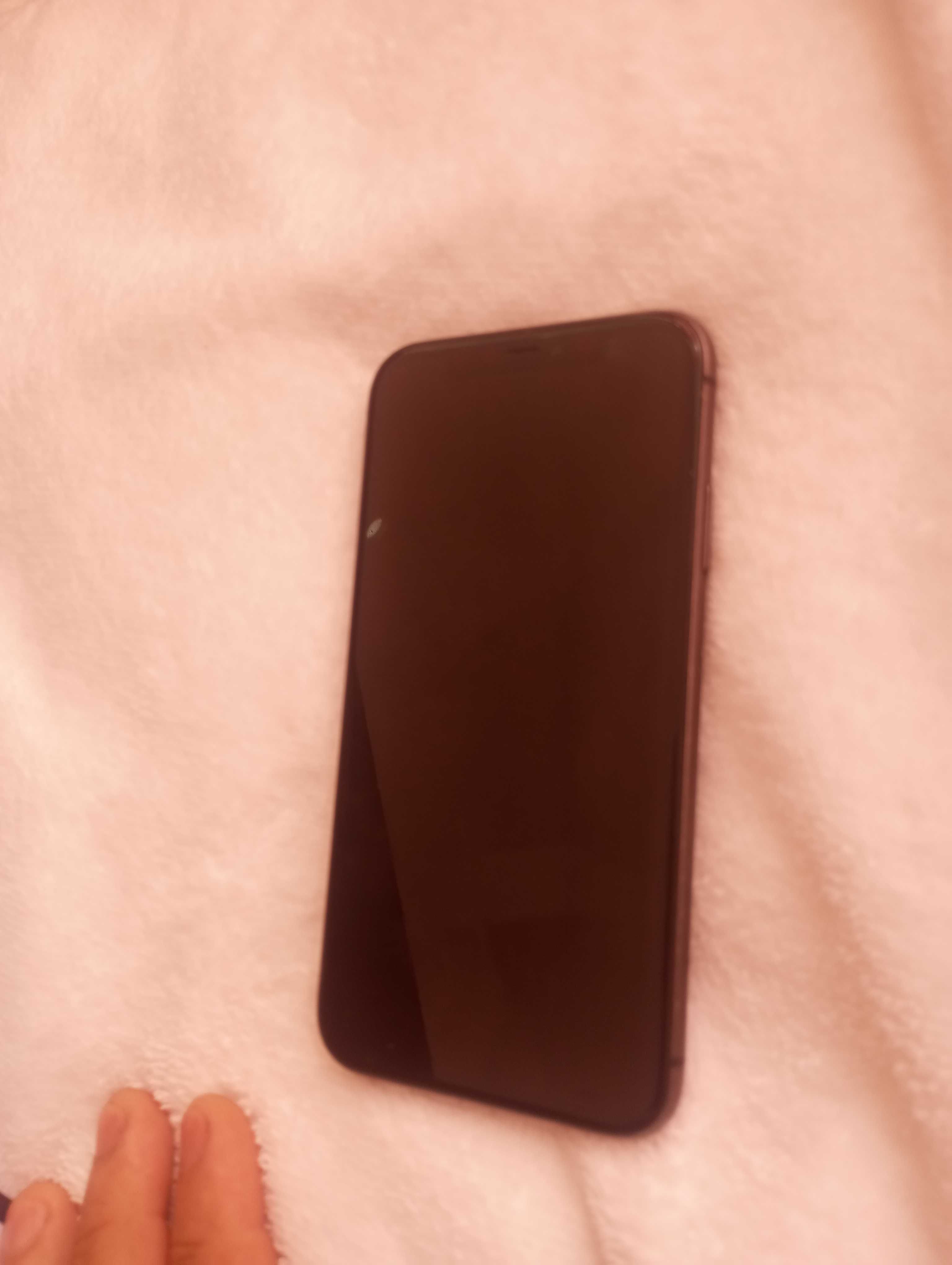 iPhone 11 64gb em bom estado