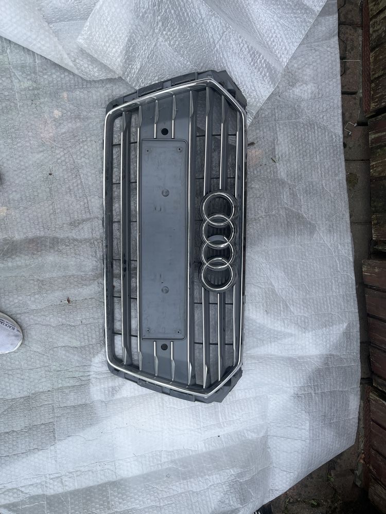 Grill Atrapa Zderzaka Przód Audi A4 B9 8W