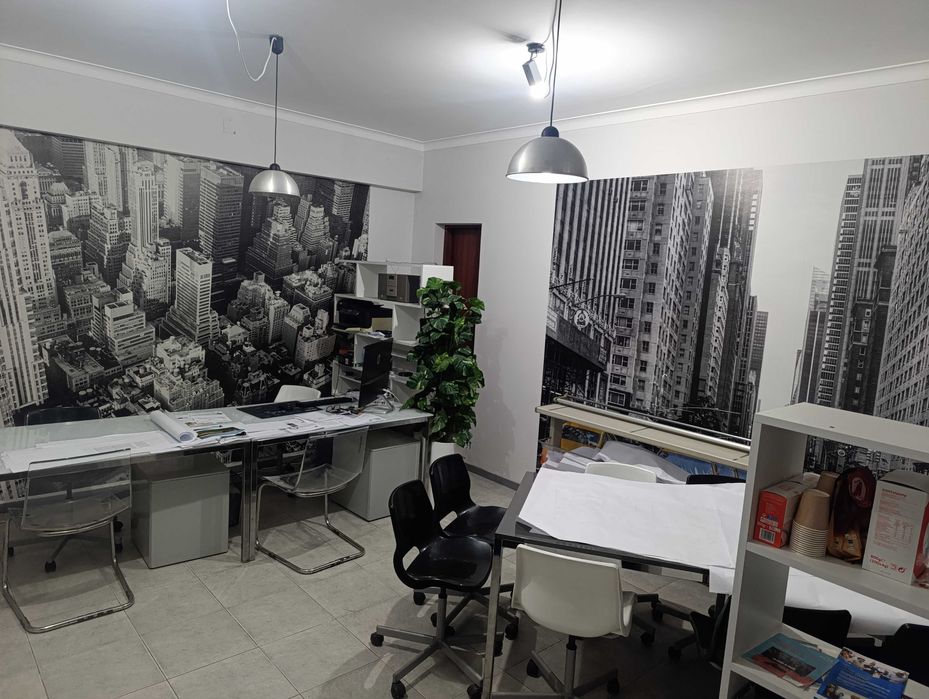 Loja / escritório para arrendamento