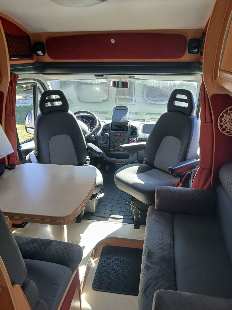 Kamper Citroen półintega