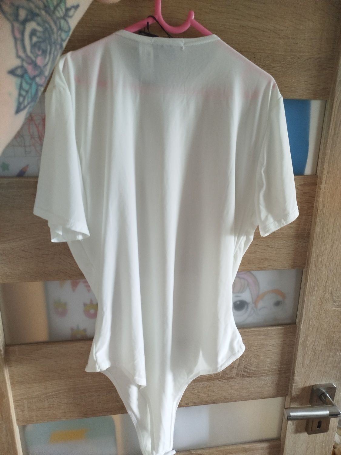 Damskie body biale
