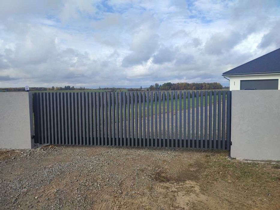 Brama Grzebieniowa Przesuwna Skrzydłowa Ogrodzenie Grzebieniowe