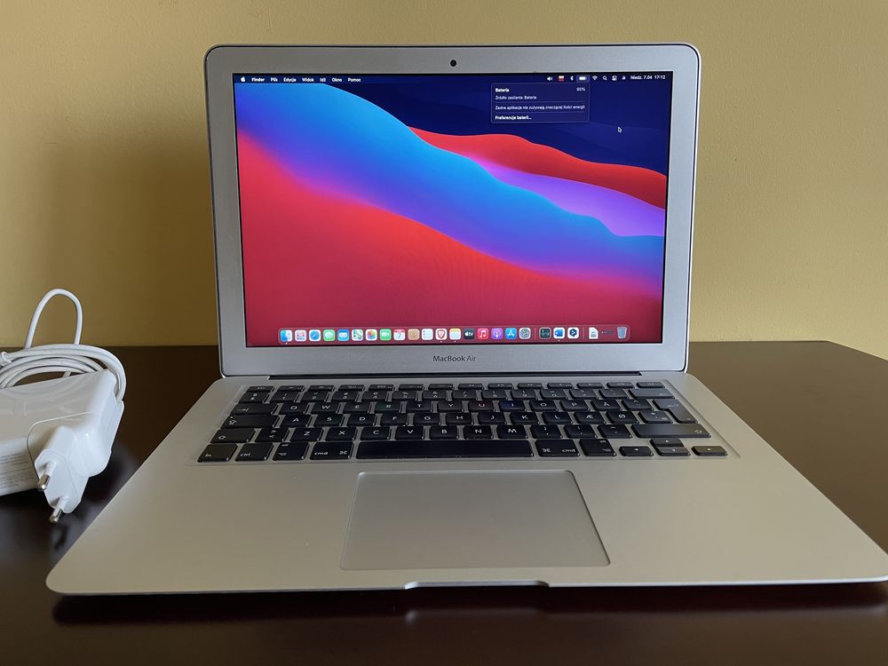 Macbook Air A1466 13 cali 2014