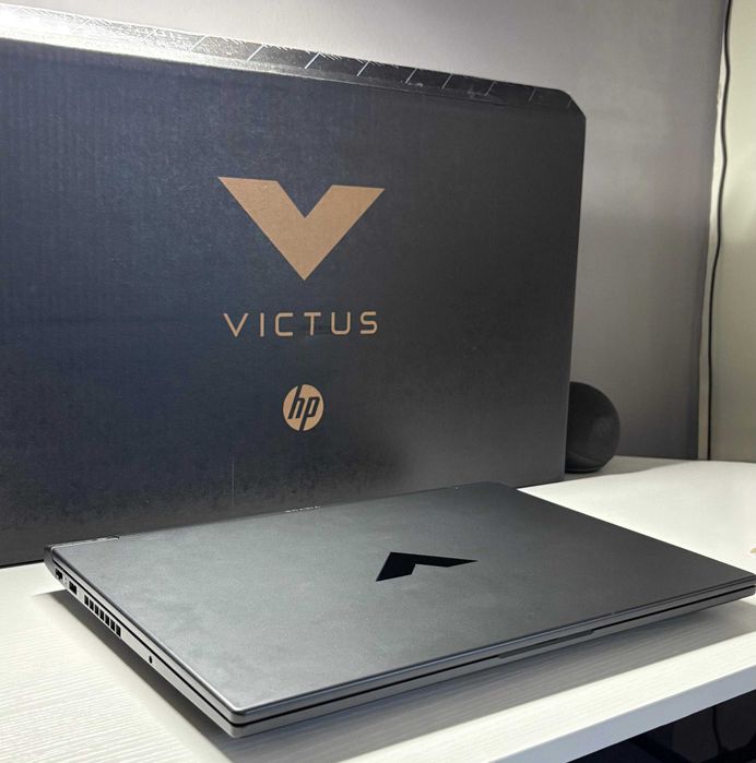 Portátil Gaming HP Victus 16| i7-13700H | RTX 4060 | 16GB RAM |1TB SSD