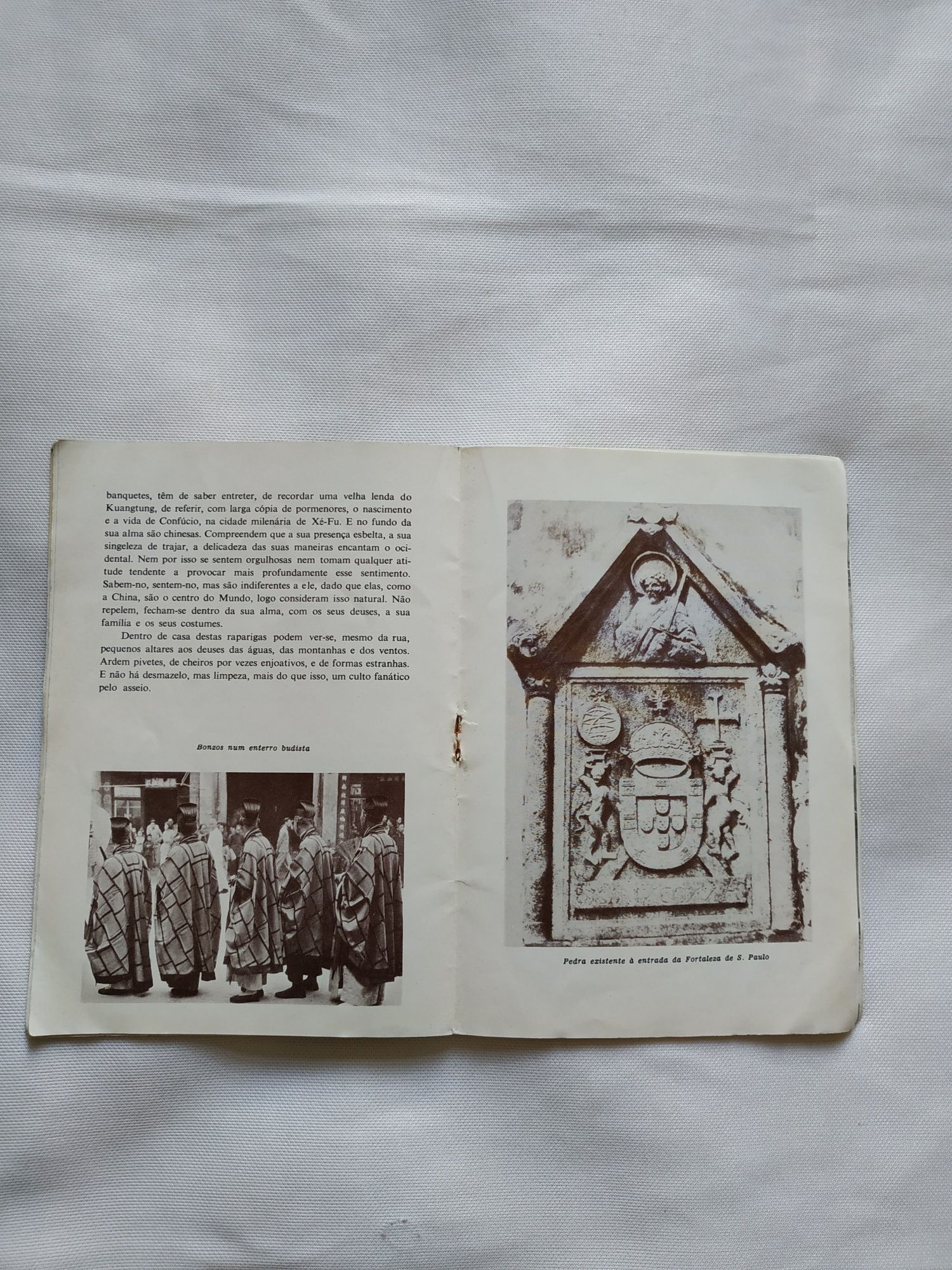 Livro de 1965/66  (Macau- Portugal No Oriente)