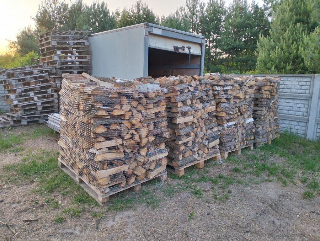 Drewno kominkowe i opałowe pocięte porąbane sezonowane
