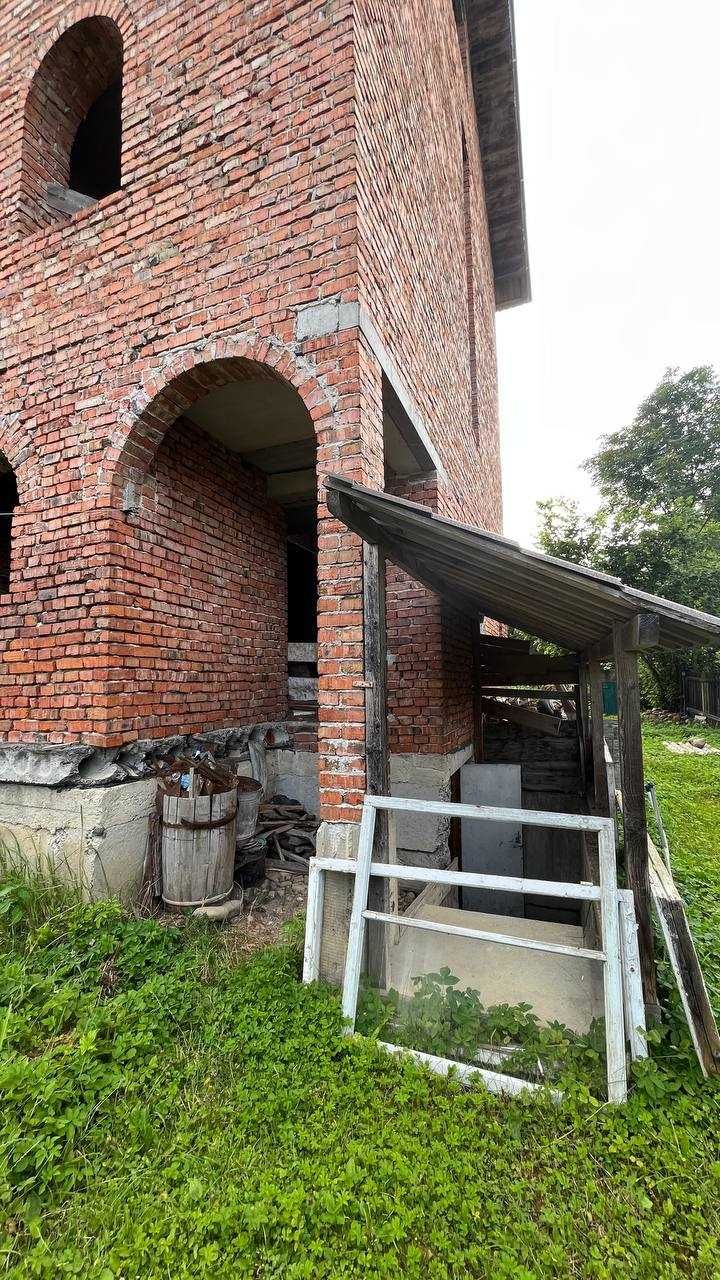 Продається будинок в с.Підгір'я