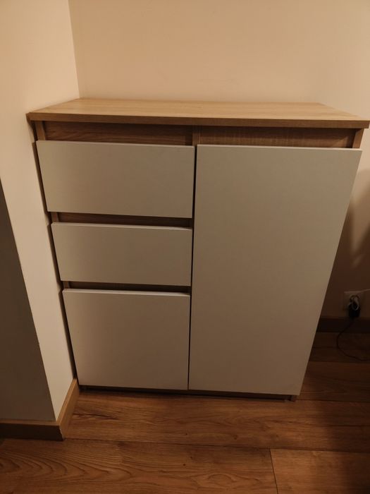 Komoda szafka do salonu