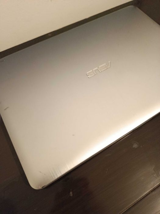 Portatil Asus A541U i7 com windows 11, impecavel