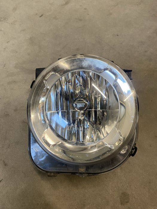 Jeep renegadde 18- lampa prawa