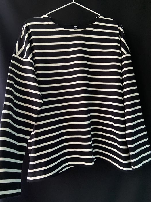 Стильний котоновий лонгслів у смужку від Uniqlo