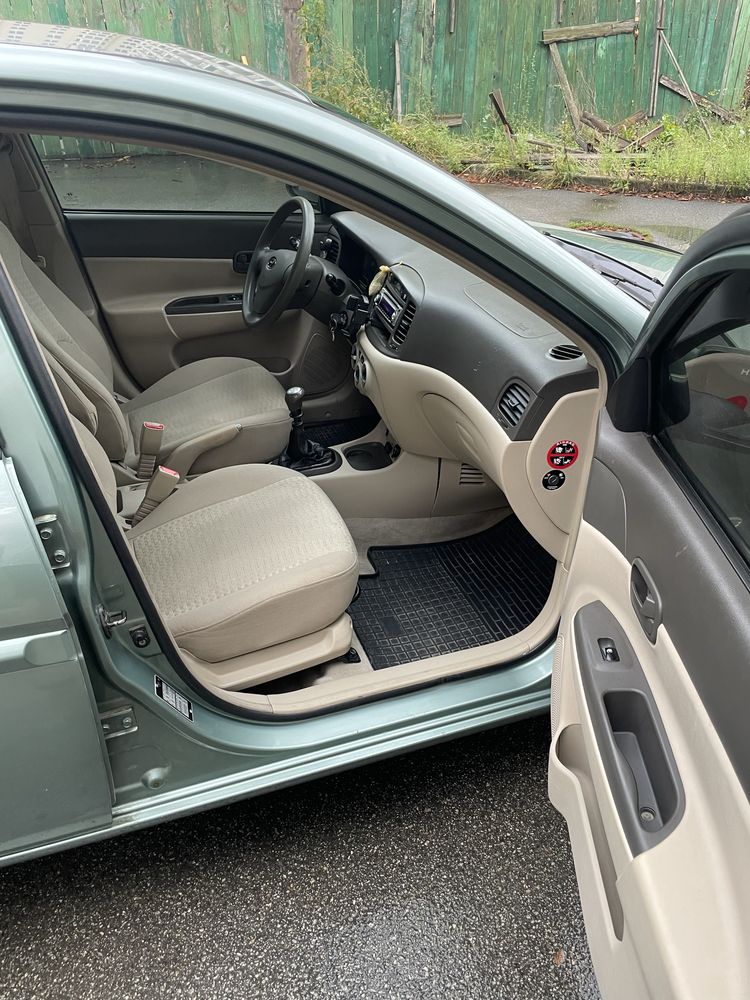 Hyundai Accent 1.4 Gaz/Benz
