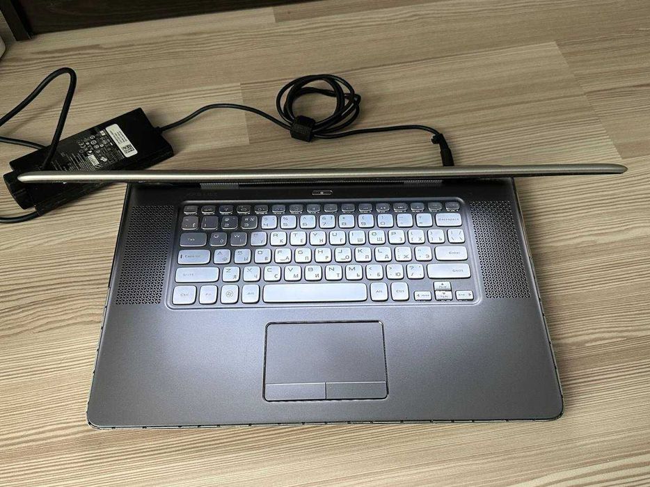Ноутбук DELL XPS 15Z 15.6" i5-2430M 2.4-3.5 GHz, 4 GB DDR3, 320GB HDD