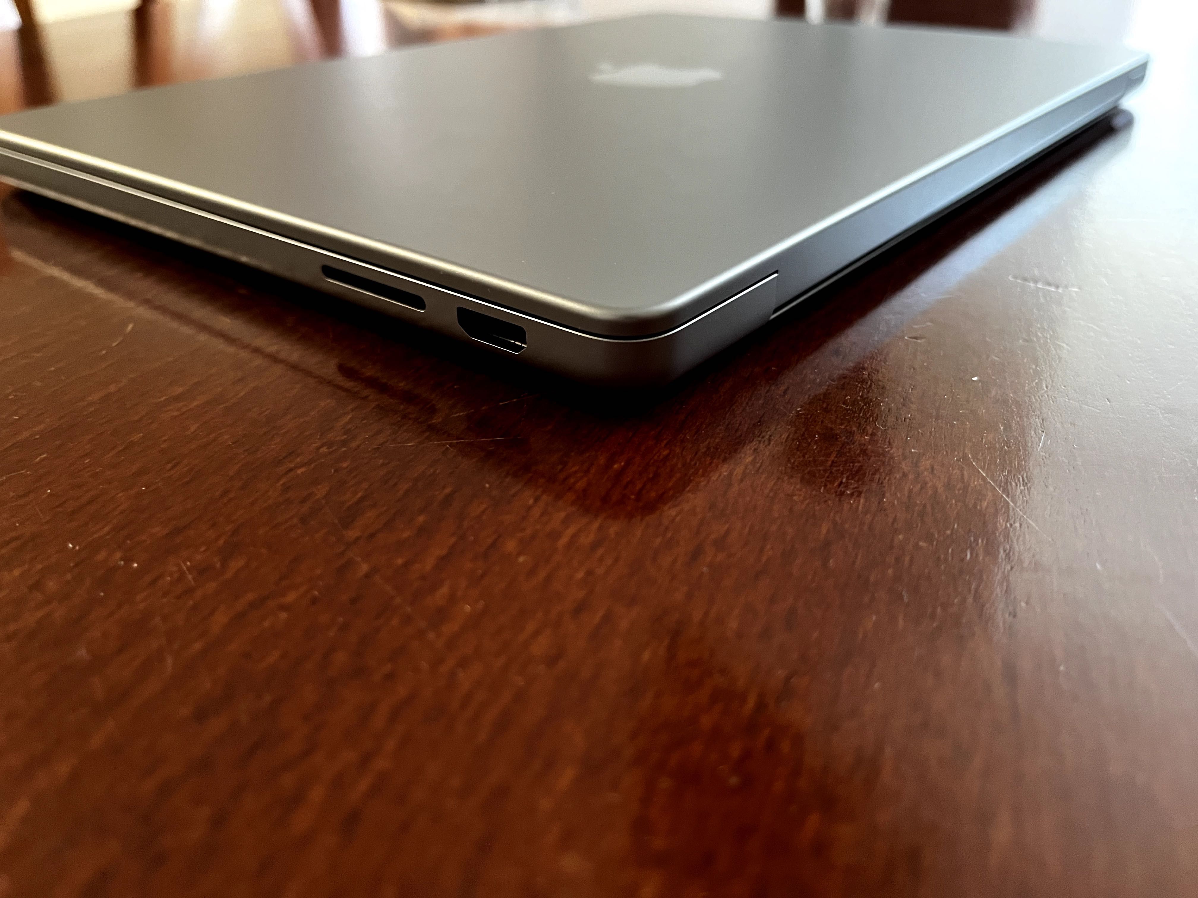 MacBook Pro m3 base