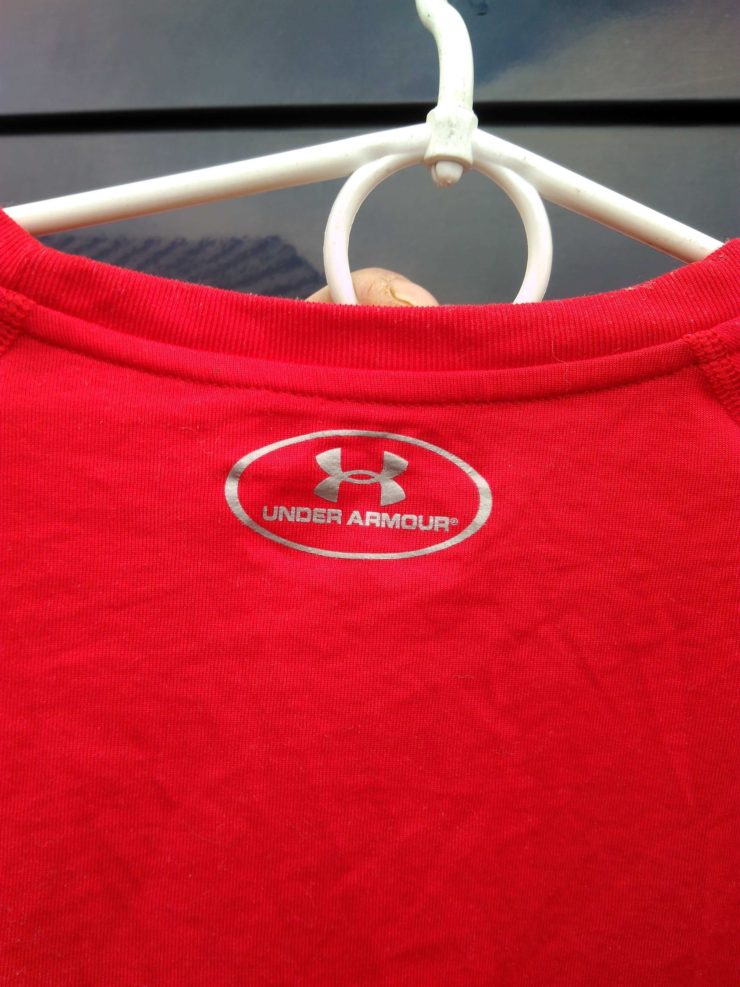 Under Armour Loose t-shirt koszulka z USA