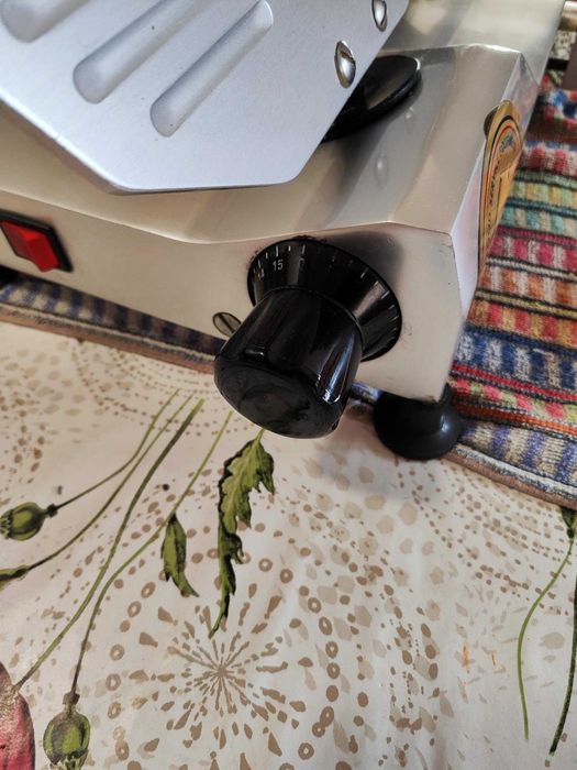 Fiambreira profissional