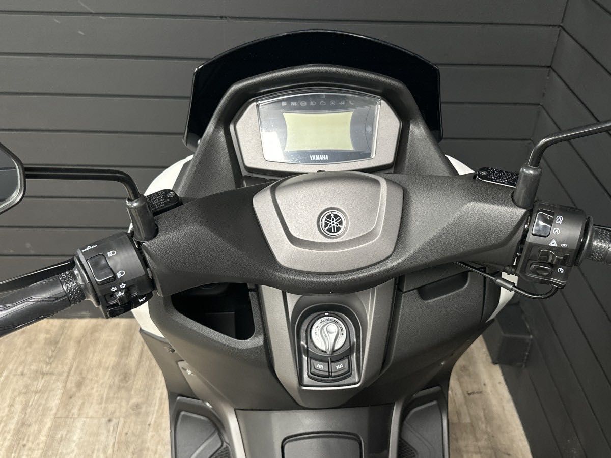 Yamaha Nmax 125 **COMO NOVA**