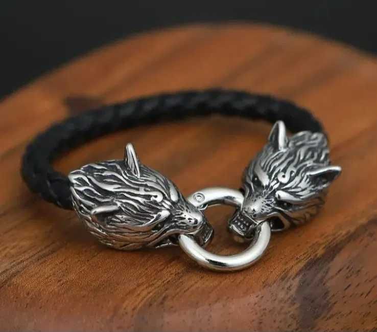 Браслет мужской головы волков