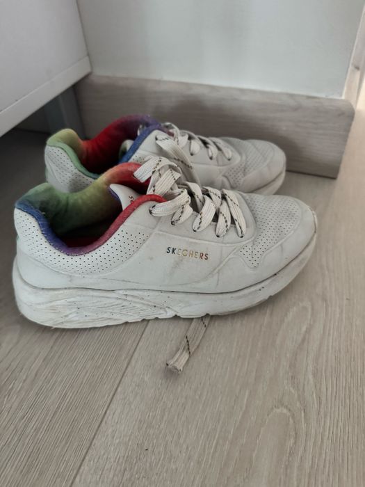 Кросівки skechers