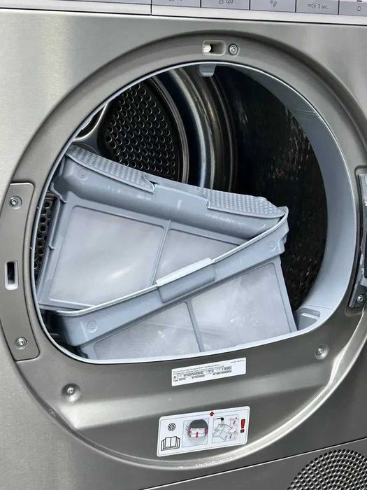 Екслюзивні Пральна та сушильна машини Siemens IQ700 Studio Line