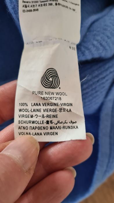 Sweter United Colors of Benetton. 100% Pure New Wool. 36 S / 34 XS. Ni