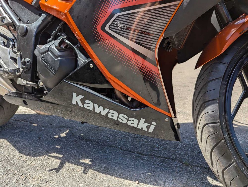 Мотоцикл KAWASAKI ninja 250R