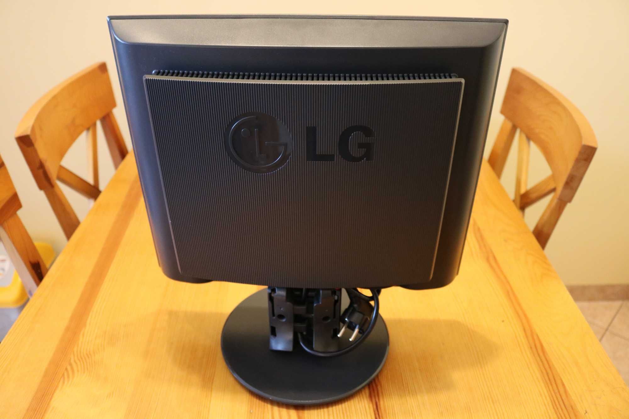 Monitor LG Flatron L1730S (17 cali / używany)