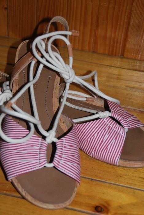 Sandałki wiązane modne i lekkie Marc O'Polo 39