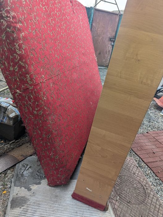 Срочно недорого двухспальная кровать киев даром Кровать диван большой