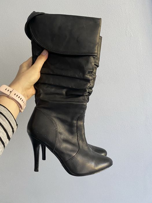 Kozaki damskie przed kolsno marszczona cholewka szpilka 38 czarne