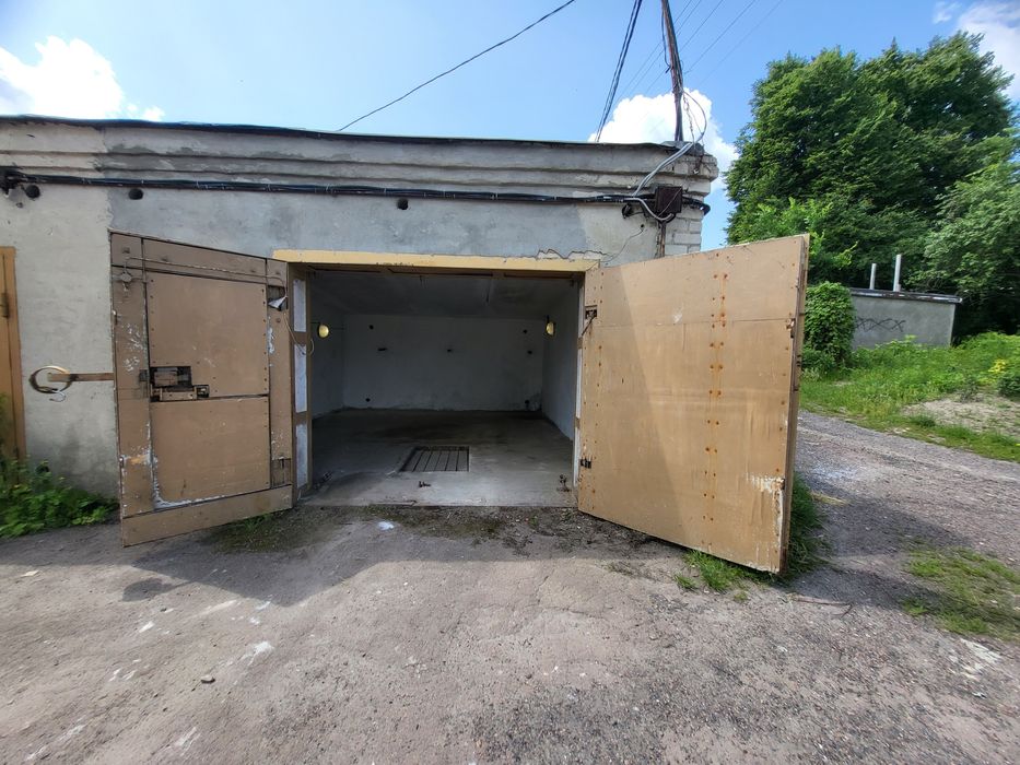 Продам гараж в р-н Ковельський парку