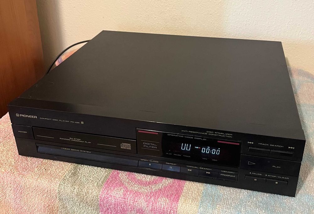 Leitor de CD Pioneer Vintage PD-X66