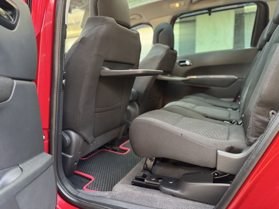 Peugeot 5008 2.0 HDI avtomat AISIN