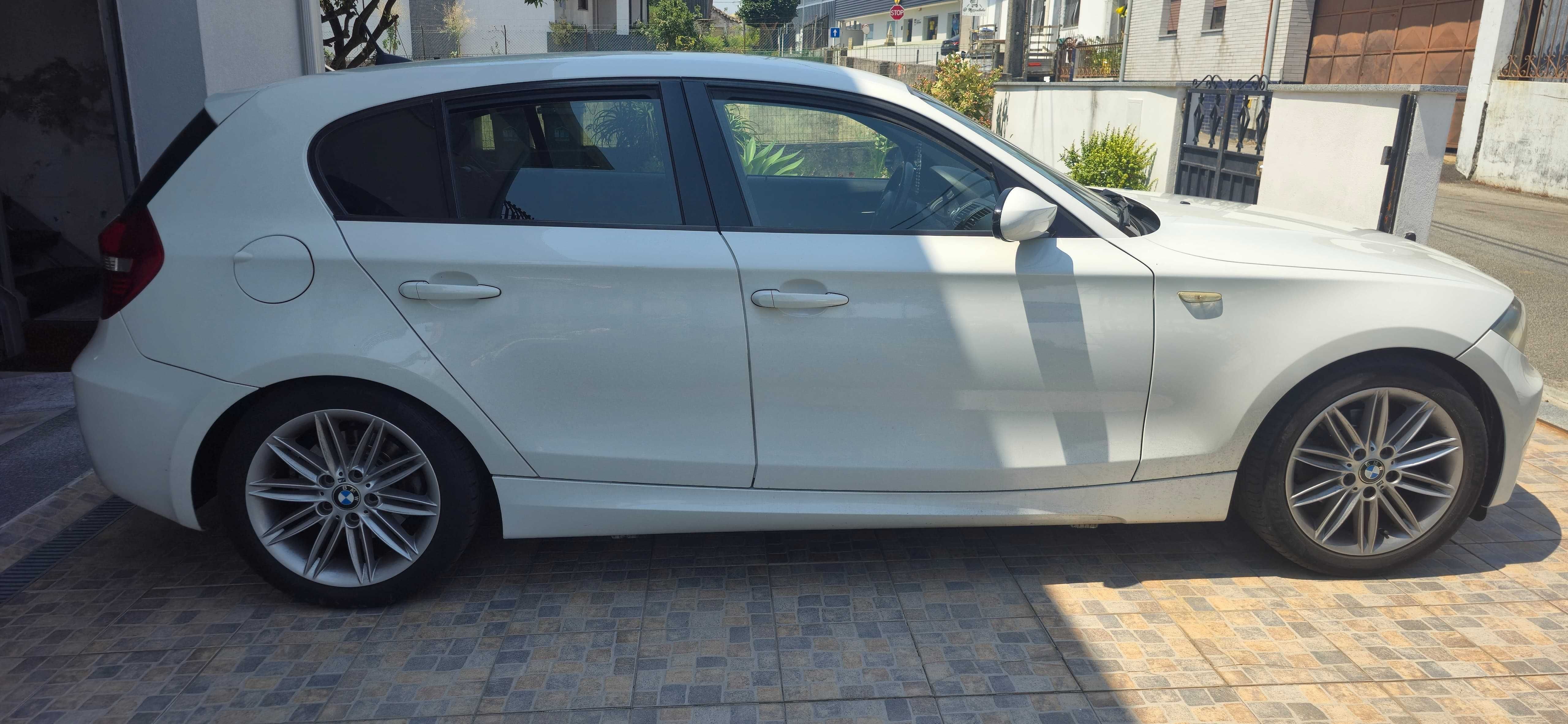 Bmw serie 1 118D Pack M
