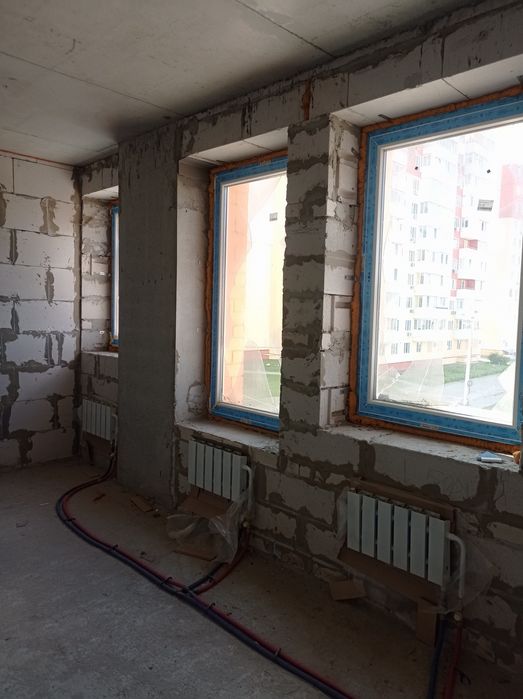 Продам  новострой 2ком квартиру ЖК Меридиан