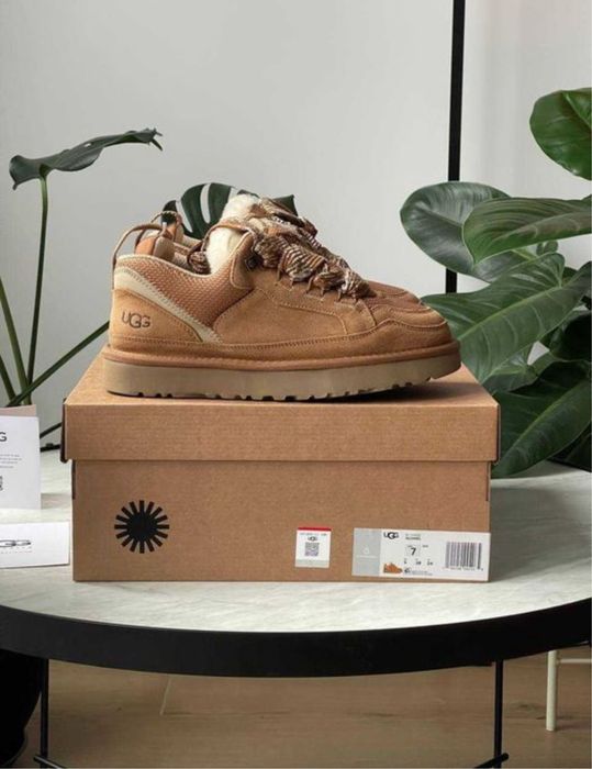 Жіночі зимні кросівки UGG lowmel sneaker winter fur