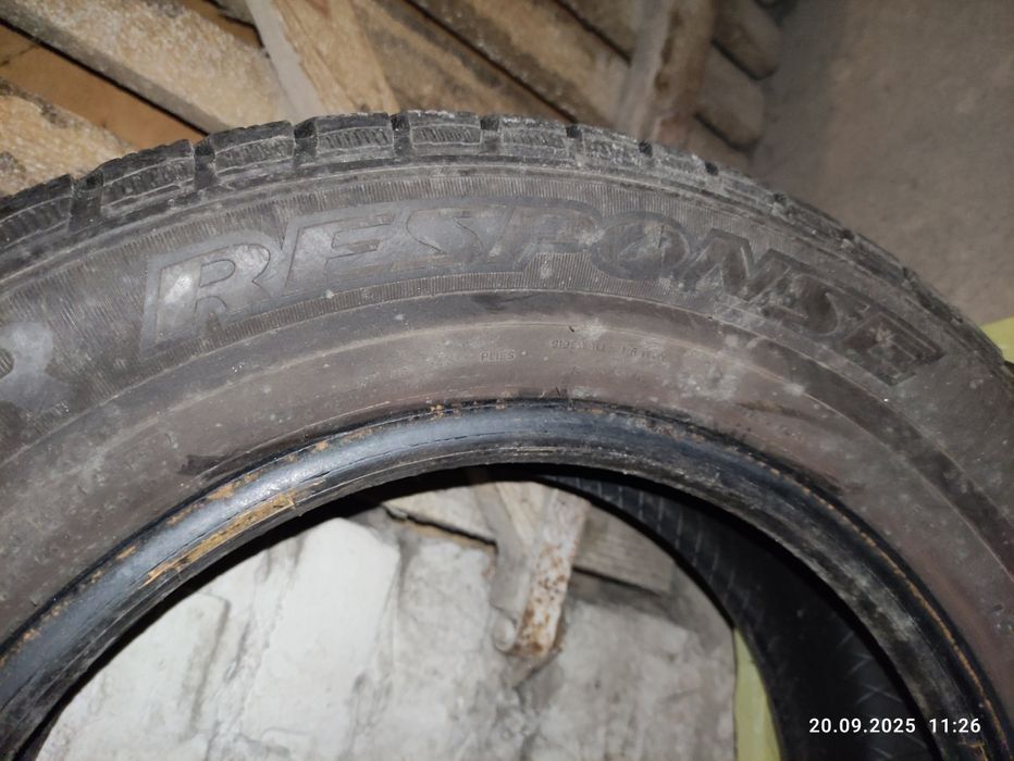 Opony zimowe (cena za komplet) Dunlop winter response 195/65/15R