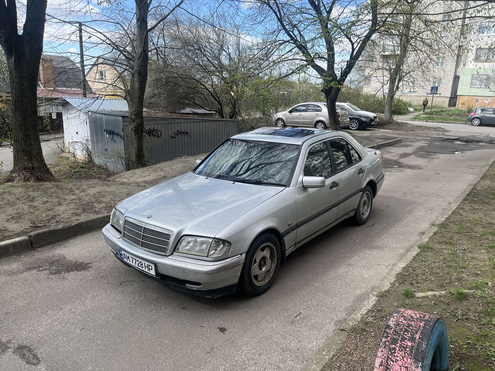 mercedes-benz c class 180