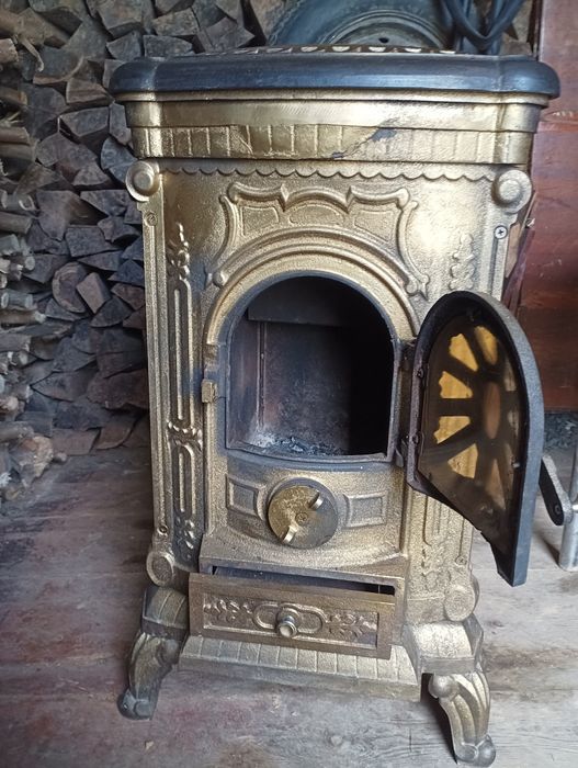 Продам шпор срочно