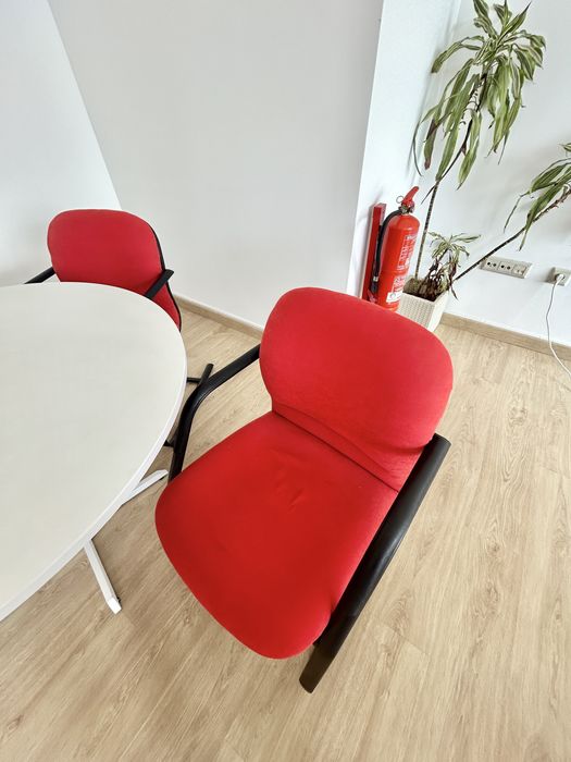 Mesa escritorio c/ 3 cadeiras