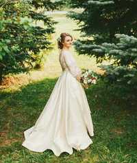 Весільна сукня розмір 46 М