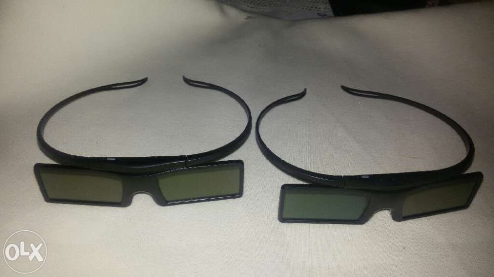 SALDOS -Dois óculos Samsumg 3D com pilhas, como novos, paga 1 e leva 2