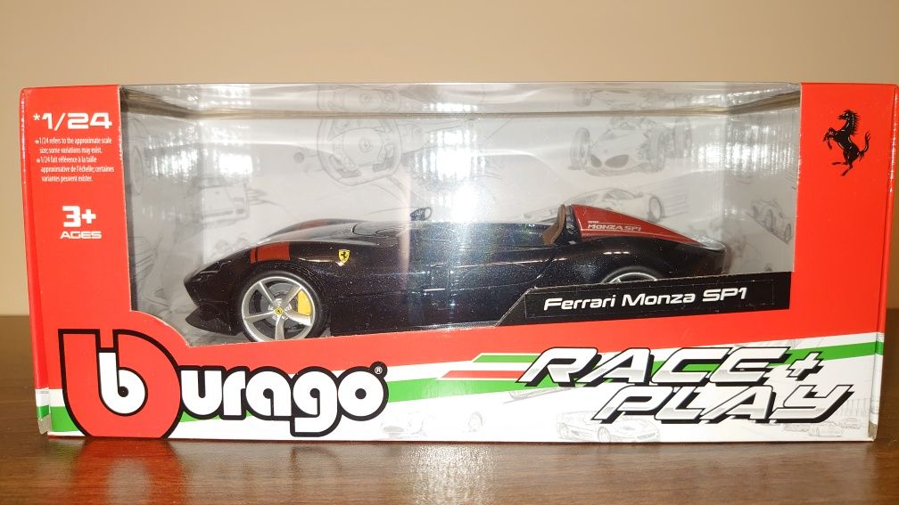 Bburago Ferrari Monza SP1 Black 1:24 Burago