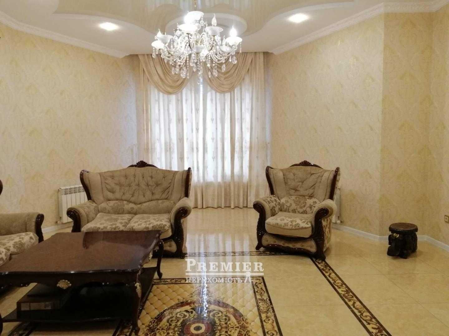 Продам дом в Лесках с евроремонтом!