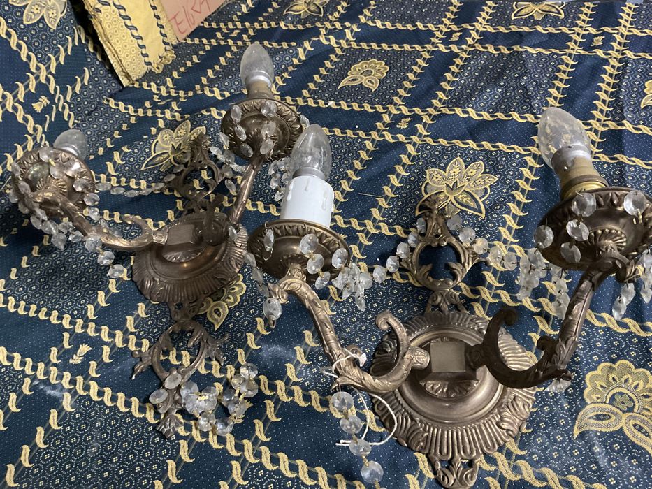 Par candieiros de parede latão ingleses 37 cm.  Anúncios abaixo