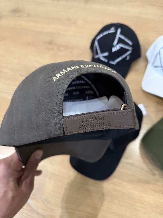 Кепка бейсболка armani AX чорна хакі біла